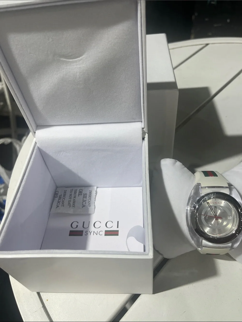 Gucci White and Green Red Accent Men's Watch